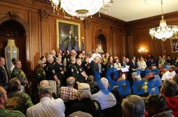 TuVungToeic.com - 600 Từ vựng TOEIC theo Chủ đề-Promotions, Pensions & Awards